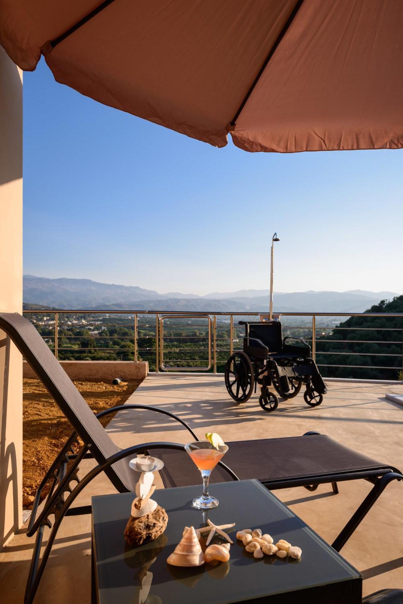 Aksos Suites Accessible Accommodation Agia  Dış mekan fotoğraf