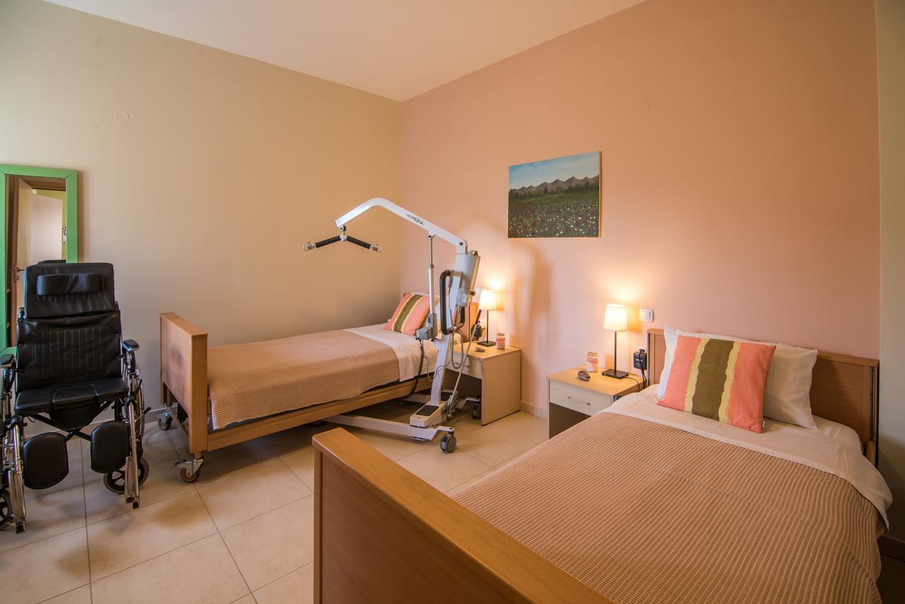 Aksos Suites Accessible Accommodation Agia  Dış mekan fotoğraf